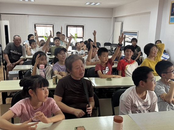 指尖摹青铜, 童心传非遗—— 东里社区儿童之家非遗小传人手工活动 指尖摹青铜, 童心传非遗—— 东里社区儿童之家非遗小传人手工活动